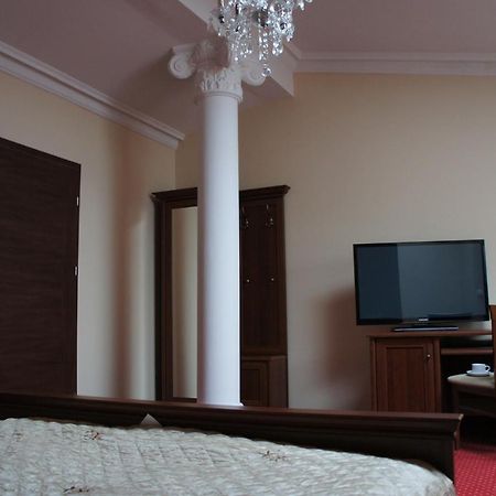 Villa Demetrios Kaluszyn  ภายนอก รูปภาพ