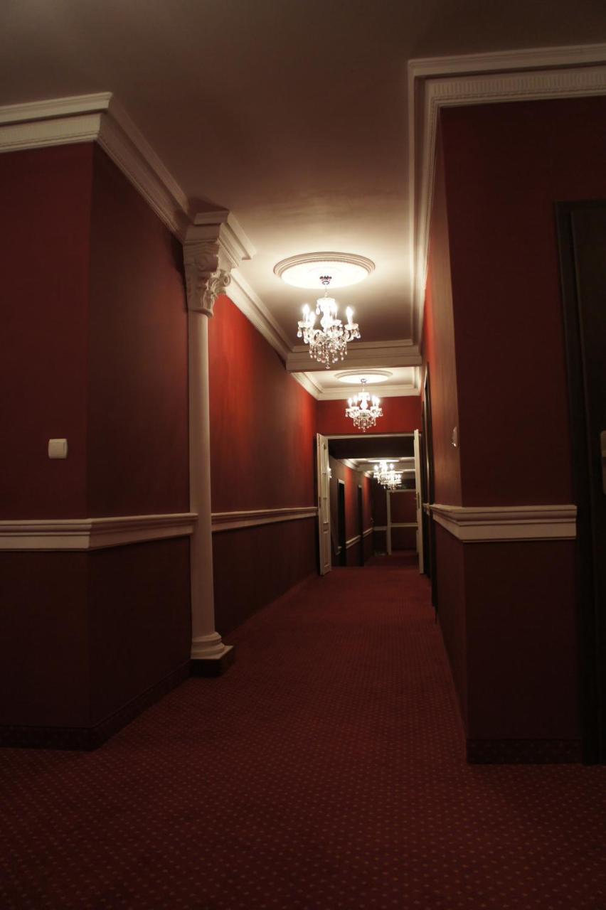 Villa Demetrios Kaluszyn  ภายนอก รูปภาพ